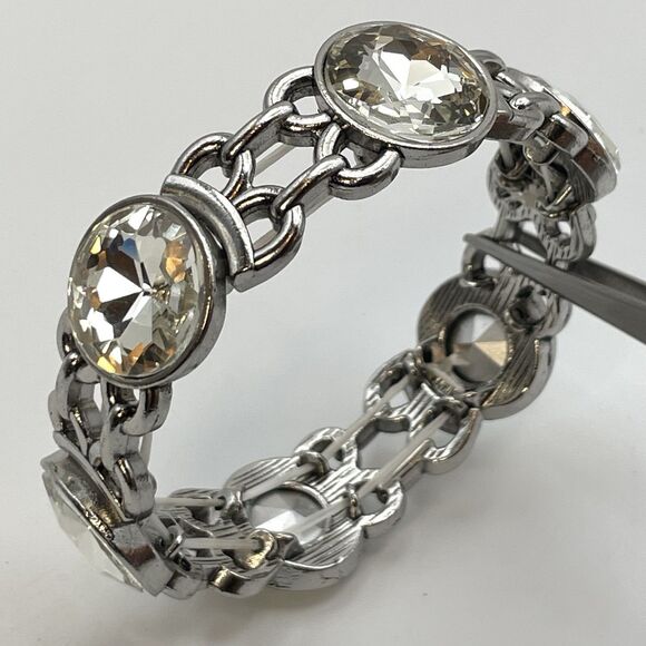Silver Tone White Round Cut Glass Rhinestone Stretch Bracelet Boho Bold Fashion - Picture 3 of 6